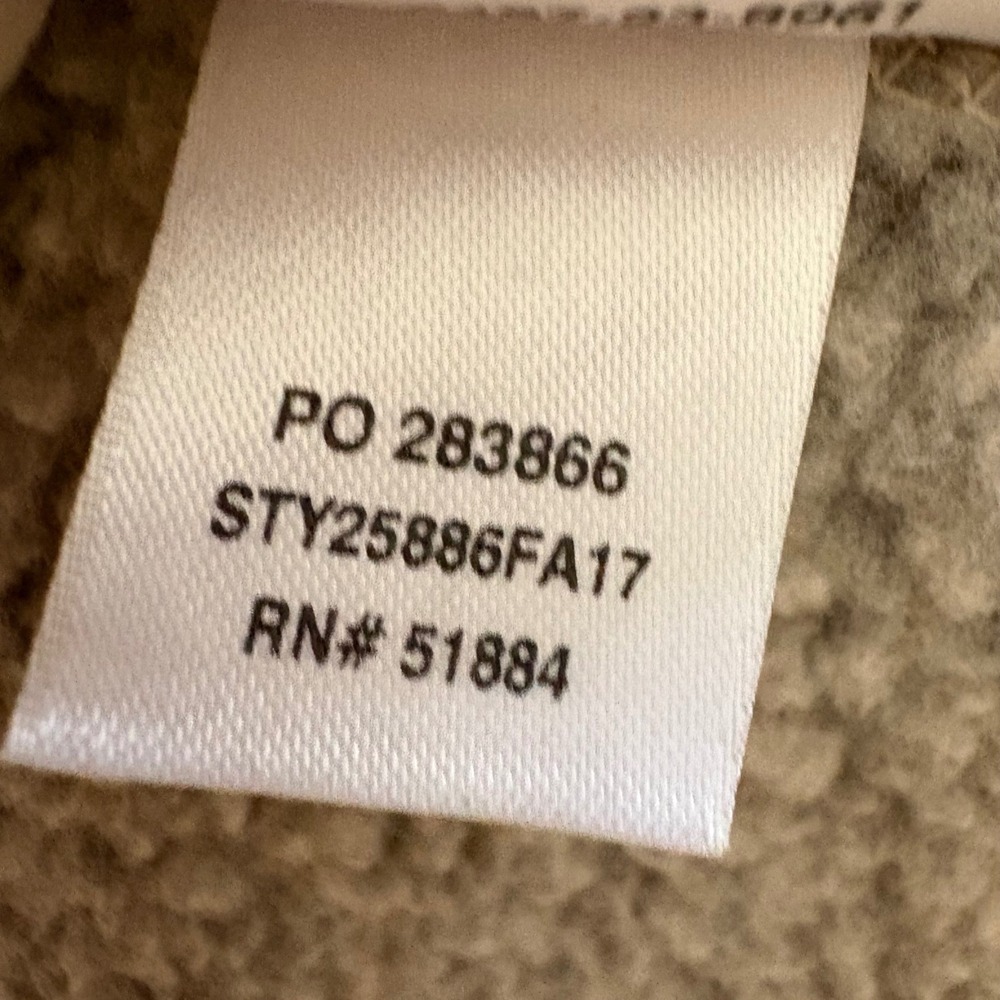 Patagonia Better Sweater Fleece Vest Beige Women L Layer Neutral Hike Camp Gorp - Picture 6 of 10